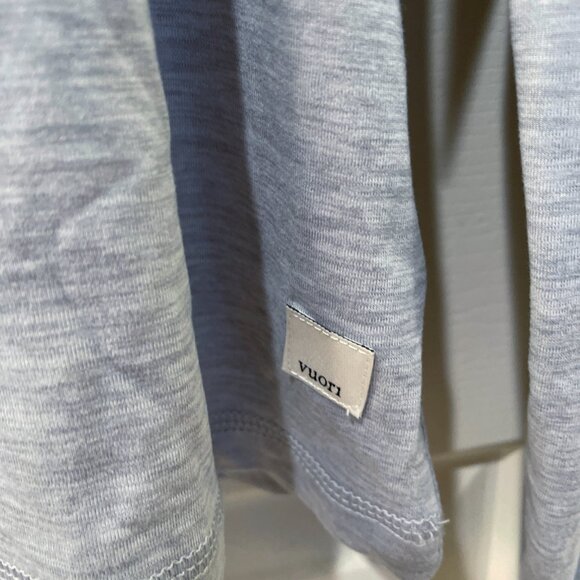 NEW Vuori Womens Long Sleeve Lux Crew Performance Tee NWT XL Platinum Heather - Picture 3 of 10